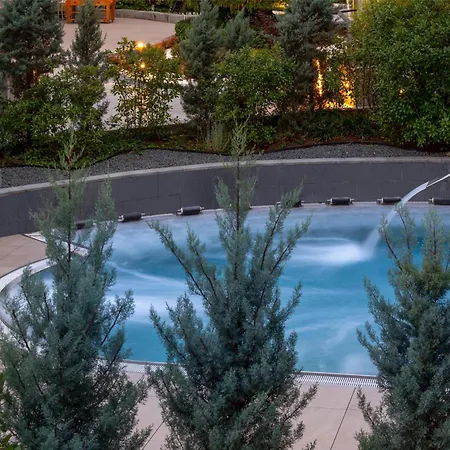Park By Radisson & Bükreş