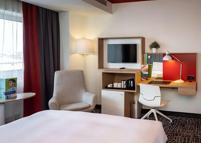 Park By Radisson & 4* Bukareszt