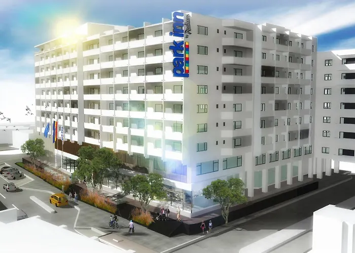 Park By Radisson & 4*