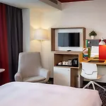 מלון דירות Park By Radisson & בוקרשט