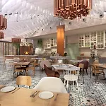 מלון דירות Park By Radisson &