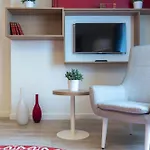 Park By Radisson & מלון דירות 4*