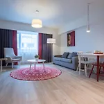 Park By Radisson & 4*