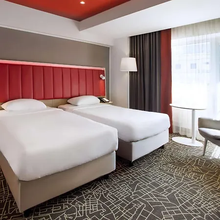 Park By Radisson & 4* 부쿠레슈티