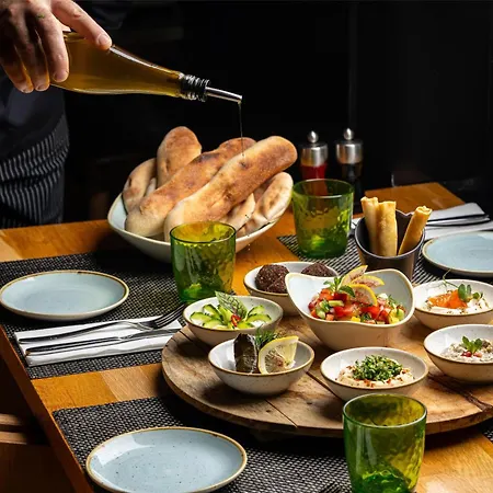 雷迪森布加勒斯特酒店公园公寓式酒店