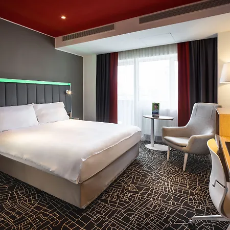 아파트호텔 Park By Radisson & 4*