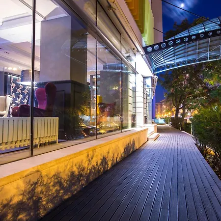 Park By Radisson & 4* Βουκουρέστι