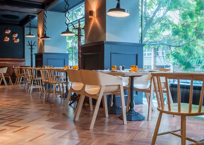 Park By Radisson & Aparthotel