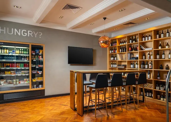 Park By Radisson & 4* Bukareszt