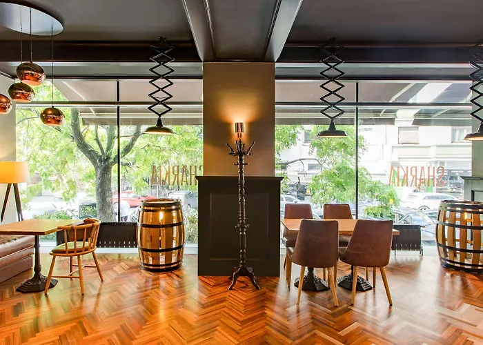 Park By Radisson & 4*