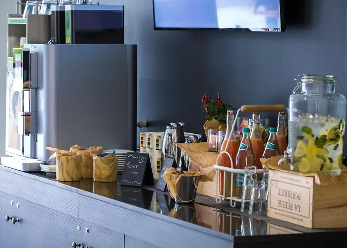 Park By Radisson & 4*