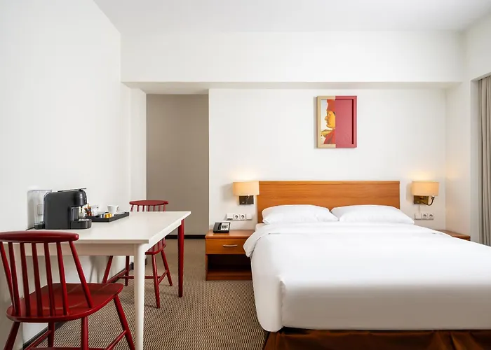 Aparthotel Park By Radisson & 4*