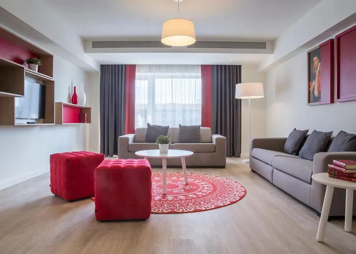 Park By Radisson & 4*